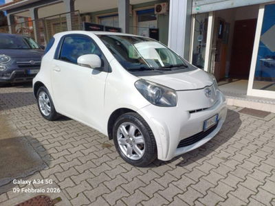 Toyota iQ 1.0 Multidrive usata