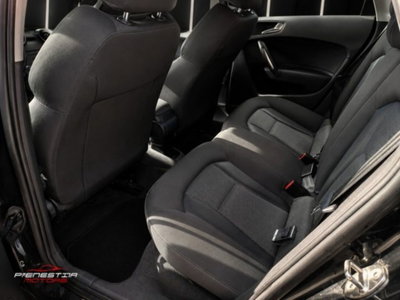 Audi A1 Sportback 1.6 TDI S tronic Ambition (7)
