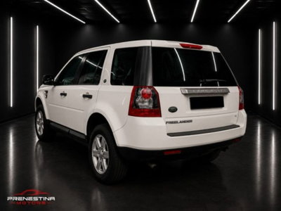 Land Rover Freelander 2.2 TD4 S.W. SE (2)