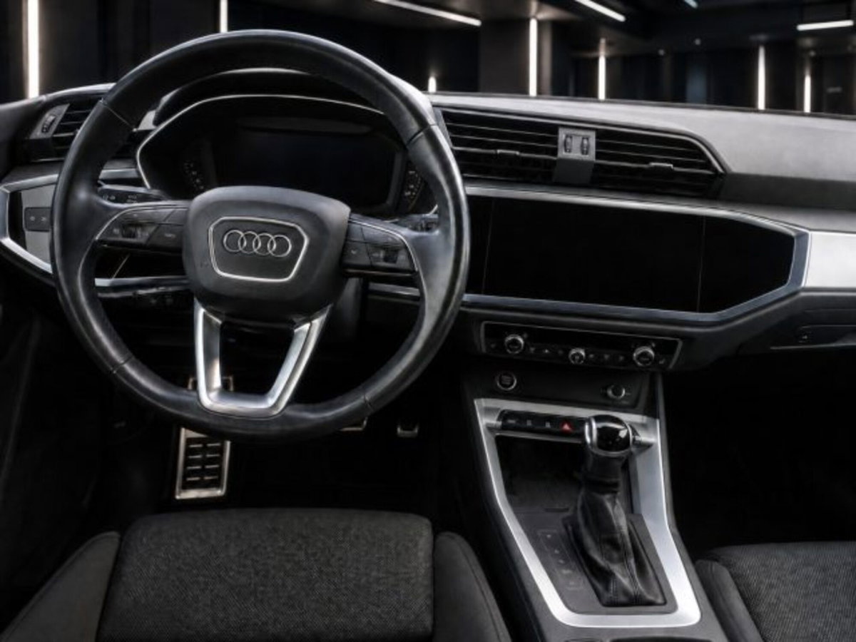 Audi Q3 Sportback 35 TDI quattro S tronic S line edition (8)