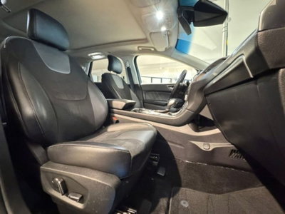 Ford Edge 2.0 TDCI 210 CV AWD Start&Stop Powershift Titanium (14)