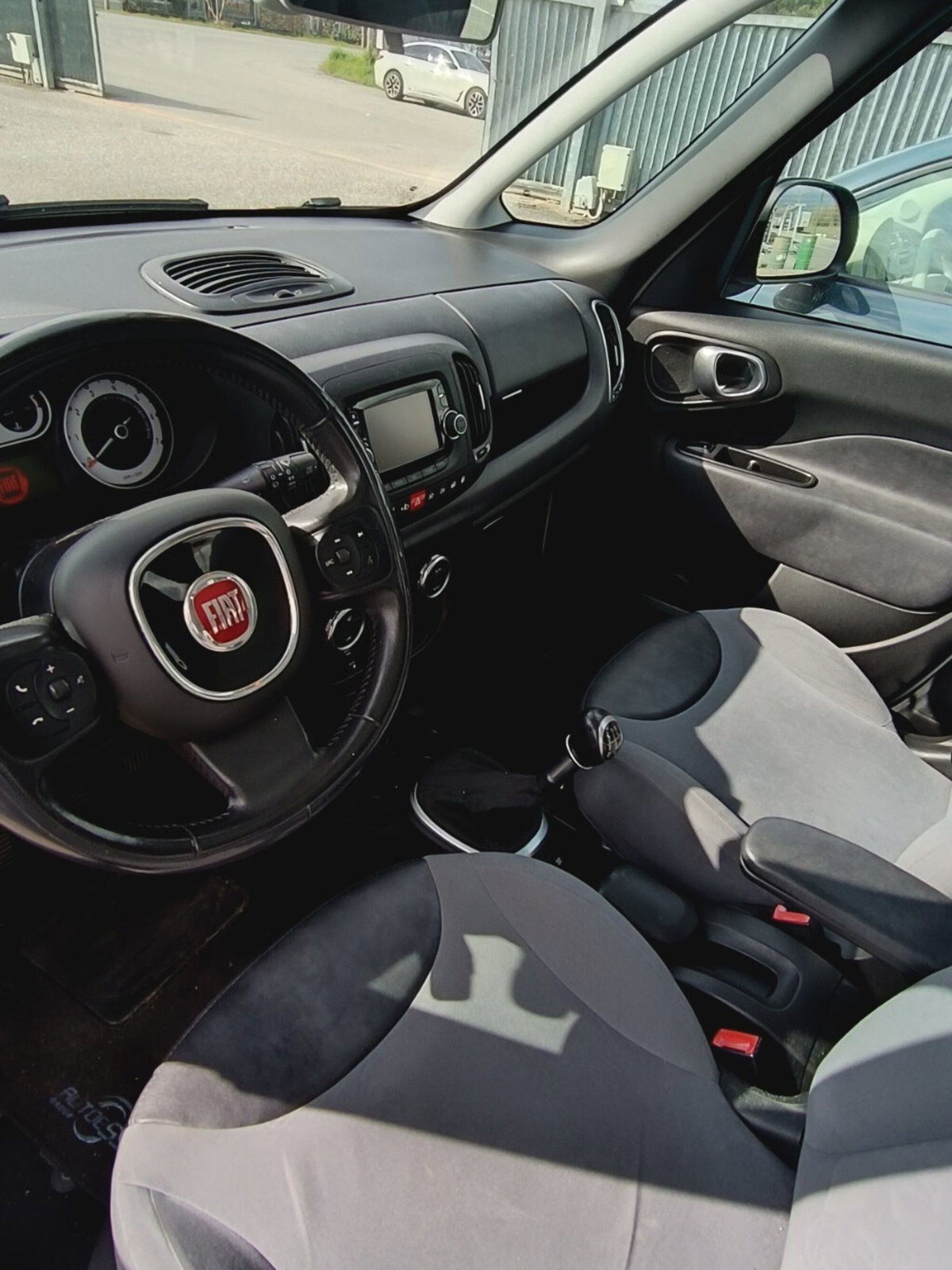 Fiat 500L 0.9 TwinAir Turbo Natural Power Lounge (4)