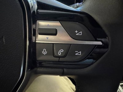 Peugeot 308 PureTech Turbo 130 S&S Active Pack (8)