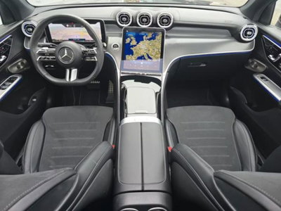 Mercedes-Benz GLC 220 d 4Matic Mild Hybrid AMG Premium Plus (11)
