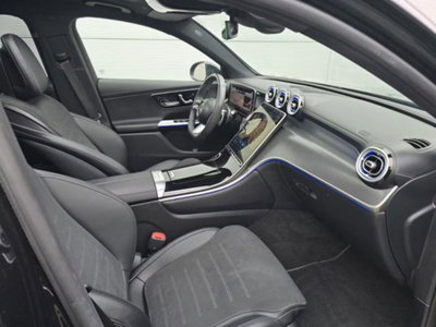 Mercedes-Benz GLC 220 d 4Matic Mild Hybrid AMG Premium Plus (13)