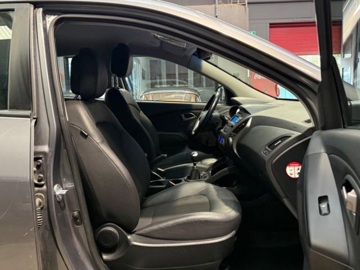 Hyundai ix35 1.7 CRDi 2WD Comfort (12)