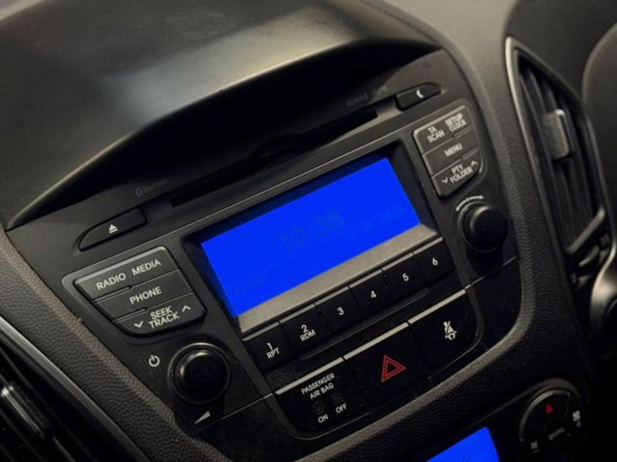 Hyundai ix35 1.7 CRDi 2WD Comfort (14)