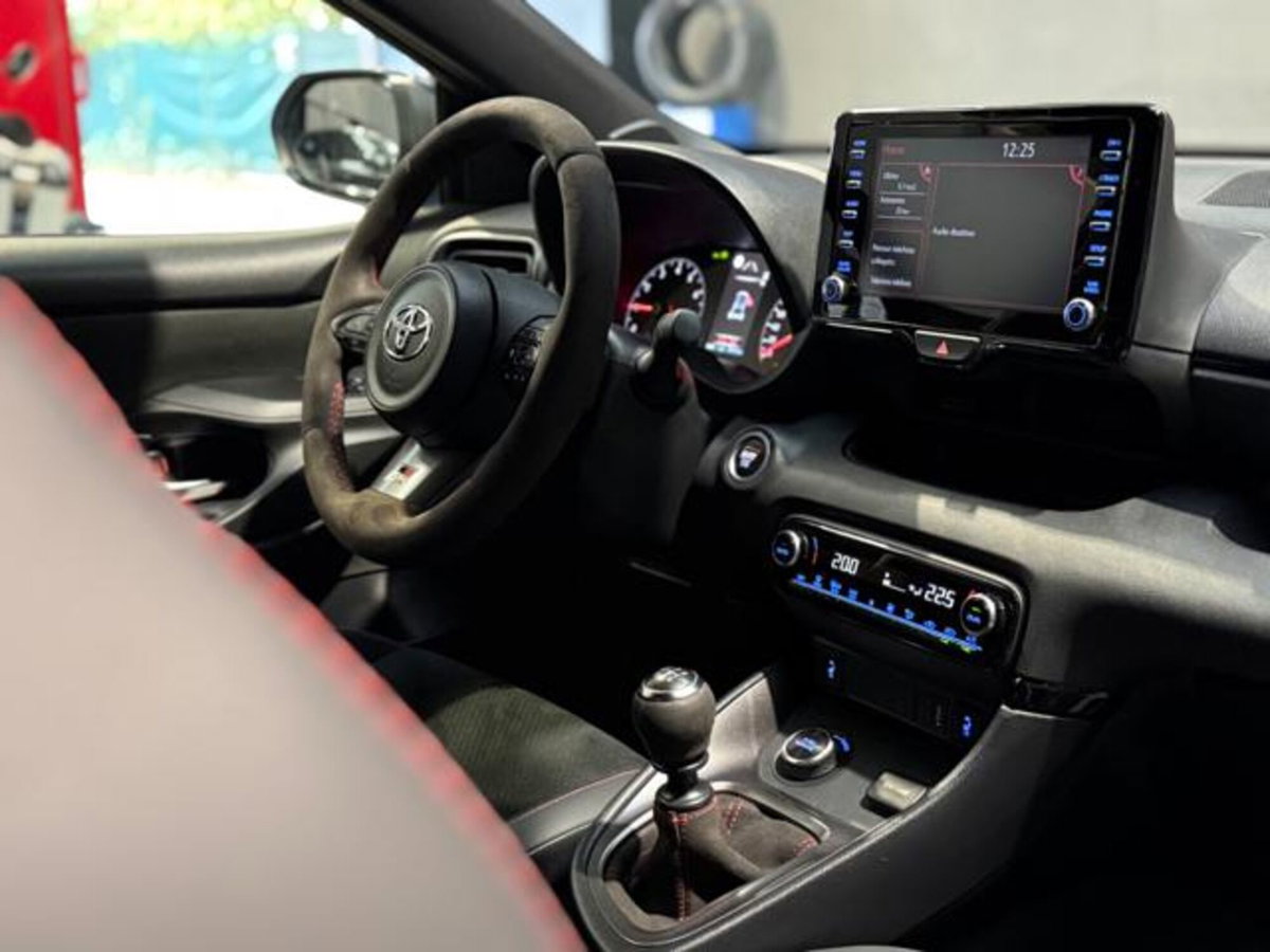 Toyota GR Yaris 1.6 Turbo 3 porte GR Yaris Circuit (13)