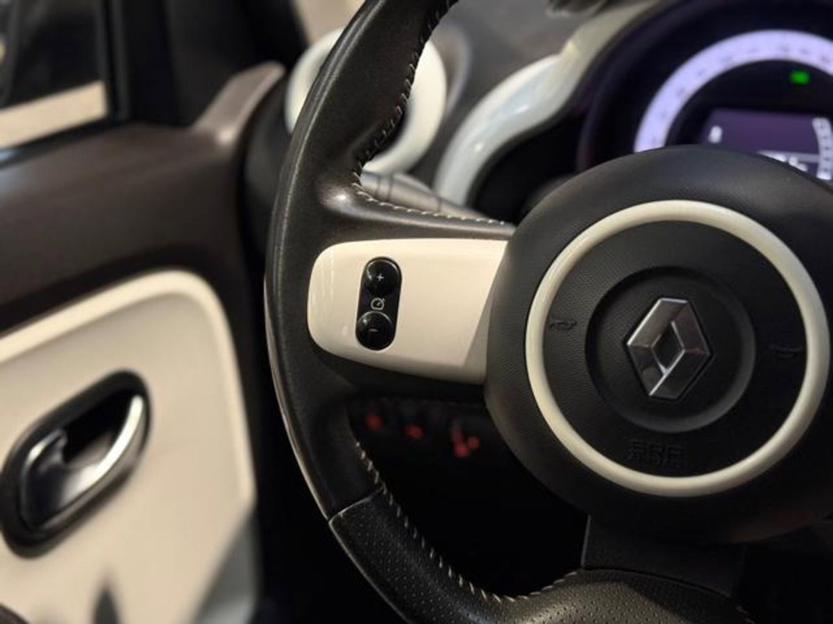 Renault Twingo SCe Stop&Start Intens (20)