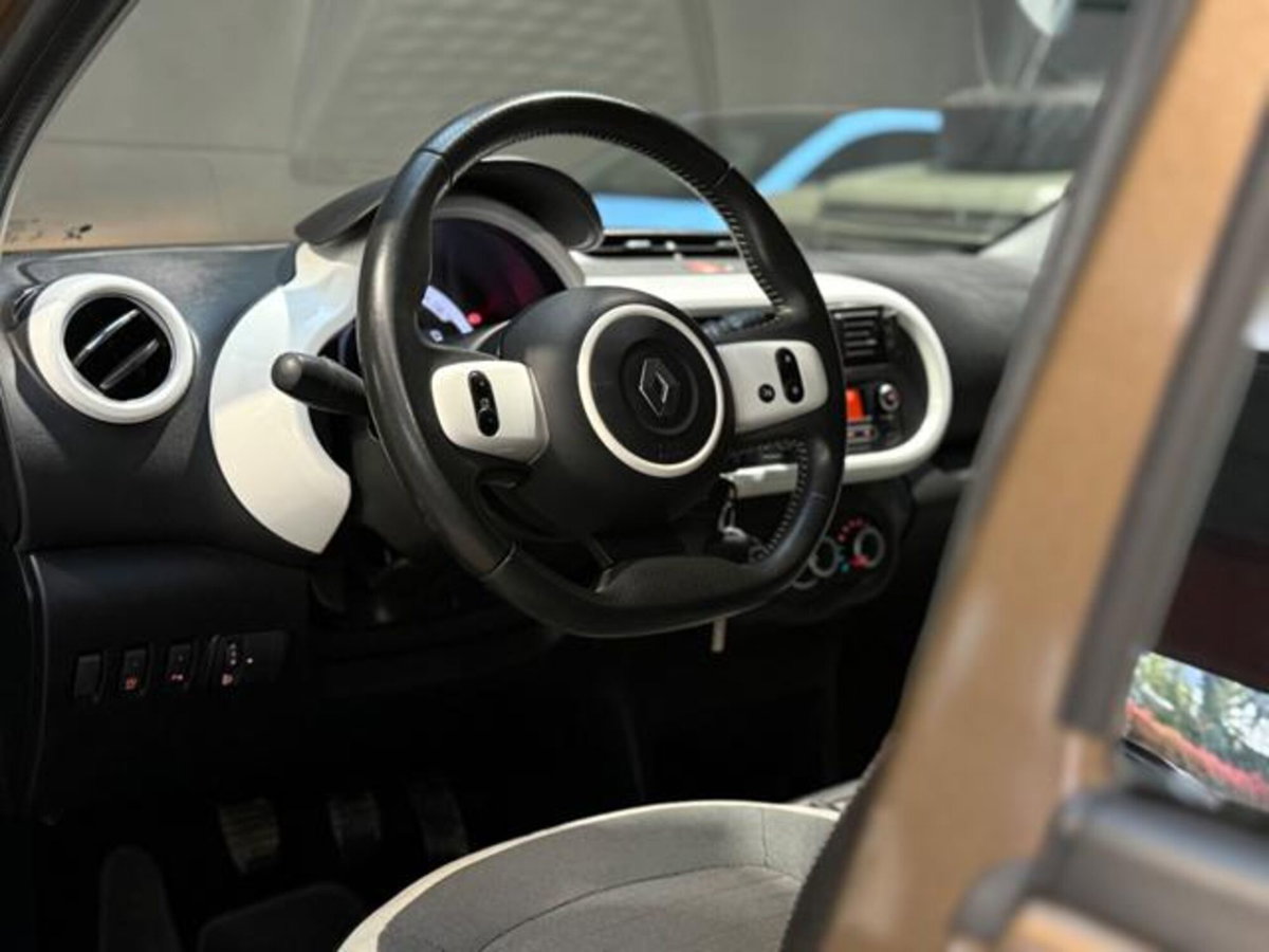 Renault Twingo SCe Stop&Start Intens (8)