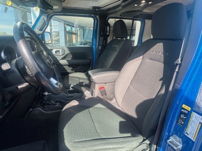 Jeep Wrangler Unlimited 2.0 Turbo Sahara (10)