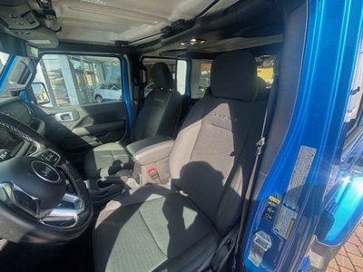 Jeep Wrangler Unlimited 2.0 Turbo Sahara (14)