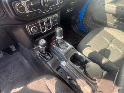Jeep Wrangler Unlimited 2.0 Turbo Sahara (20)
