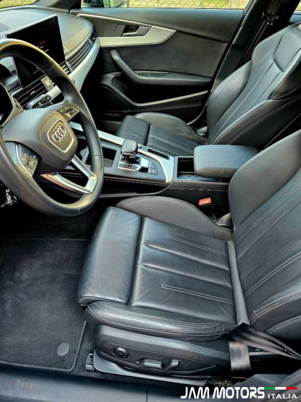 Audi A4 Avant 40 TDI quattro S tronic S line edition (8)
