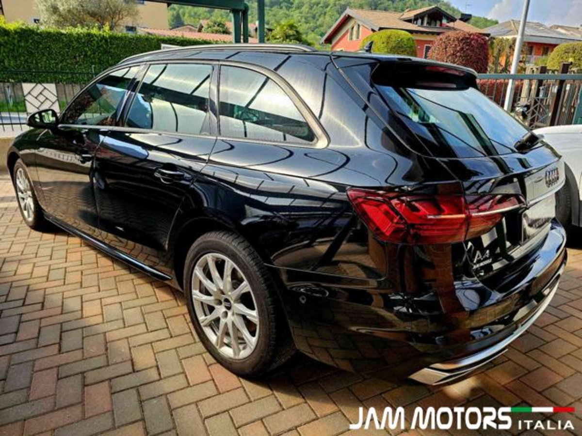 Audi A4 Avant 40 TDI quattro S tronic S line edition (5)