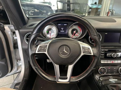 Mercedes-Benz SLK 200 CGI Premium (17)