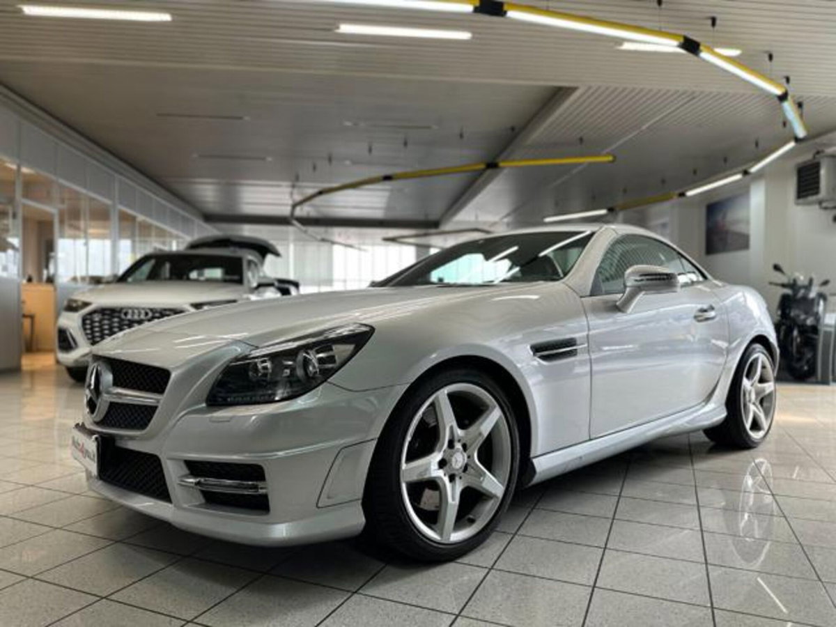 Mercedes-Benz SLK 200 CGI Premium (20)