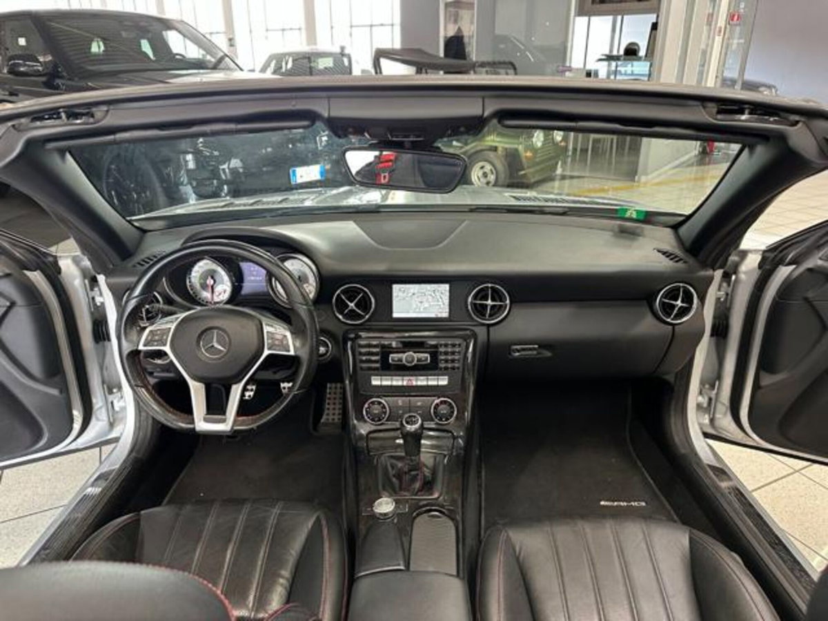 Mercedes-Benz SLK 200 CGI Premium (8)