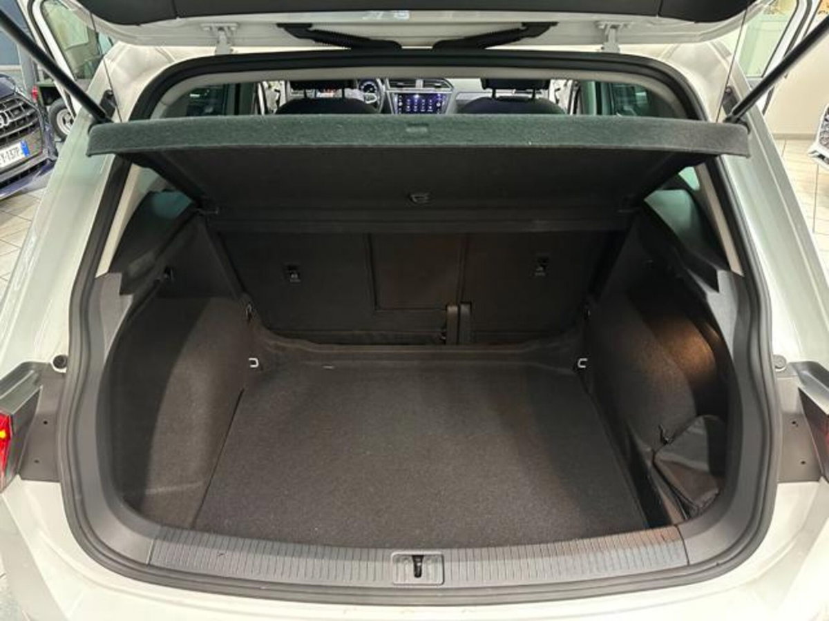 Volkswagen Tiguan Allspace 2.0 tdi Life 150cv dsg (15)
