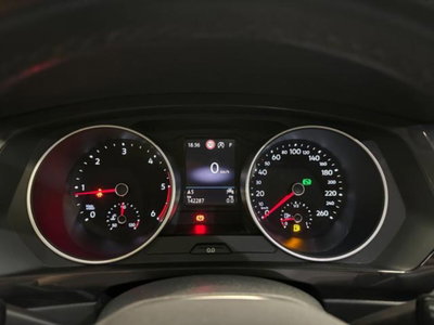 Volkswagen Tiguan Allspace 2.0 tdi Life 150cv dsg (9)
