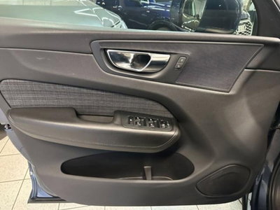 Volvo XC60 B4 automatico Core (18)