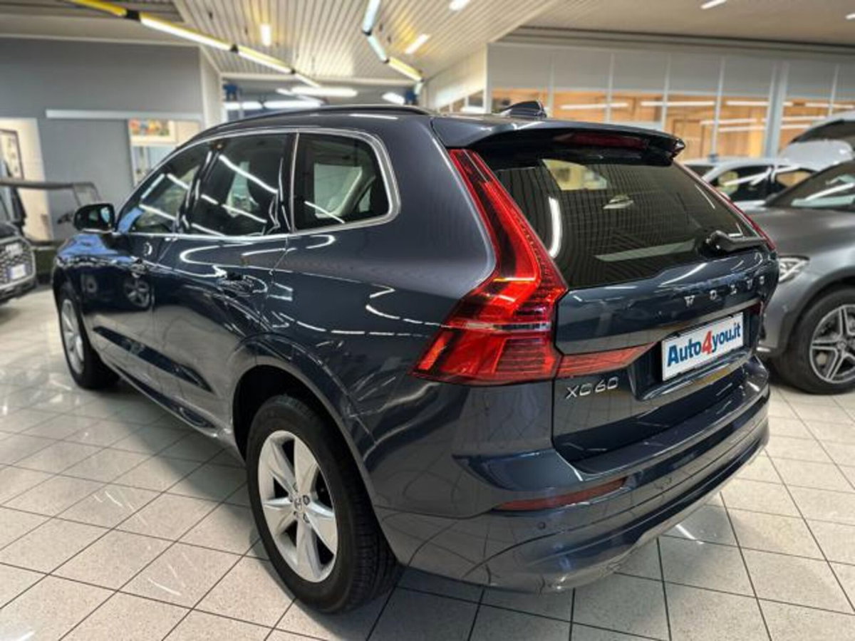 Volvo XC60 B4 automatico Core (4)