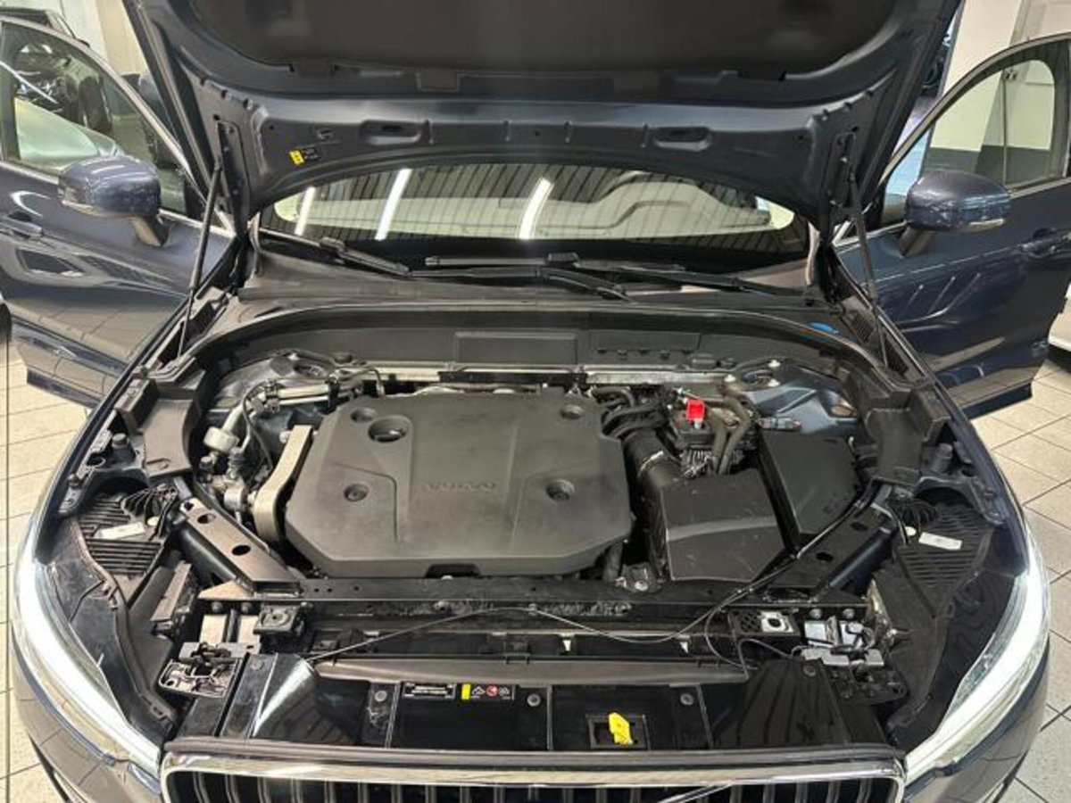 Volvo XC60 B4 automatico Core (6)
