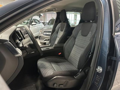 Volvo XC60 B4 automatico Core (9)