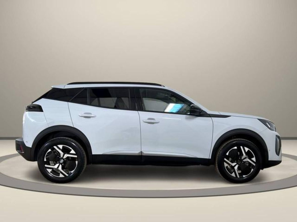 Peugeot 2008 PureTech 100 S&S Allure (4)