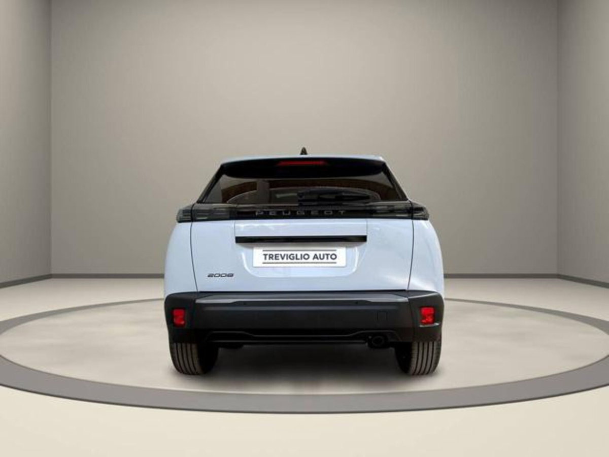 Peugeot 2008 PureTech 100 S&S Allure (6)