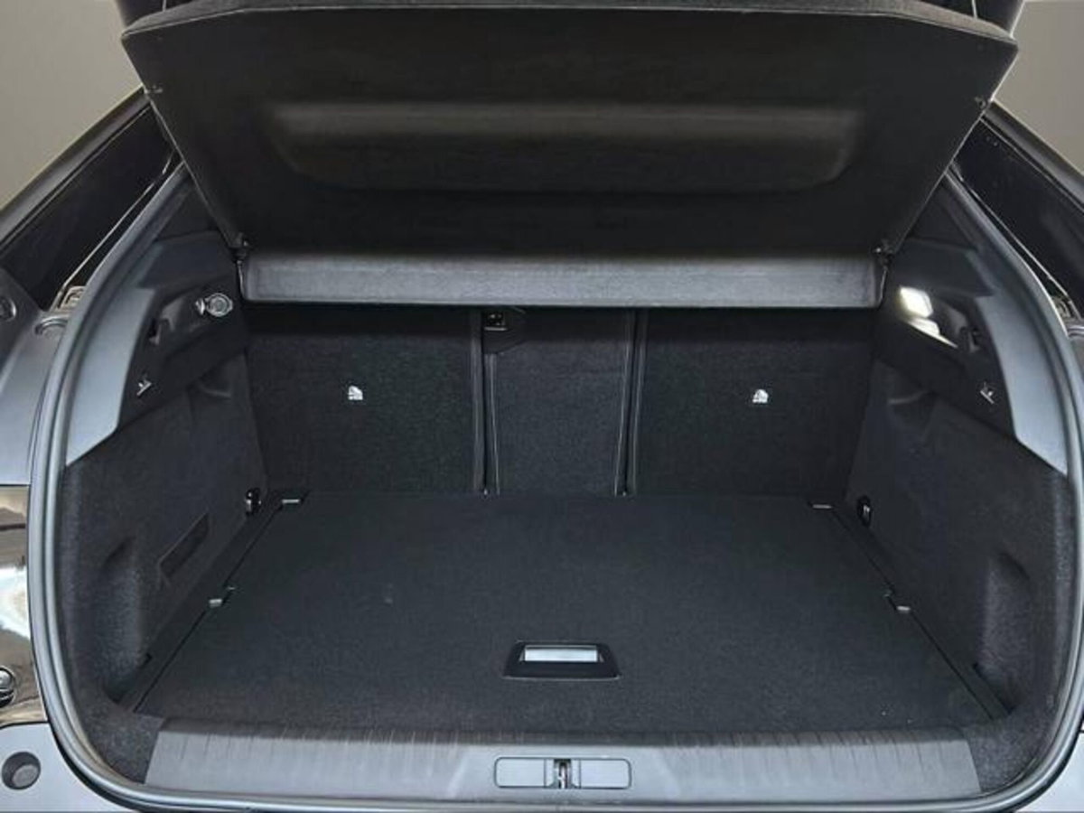 Peugeot 3008 1.2 hybrid GT 145cv e-dcs6 (7)