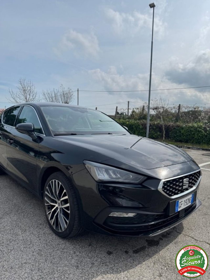 SEAT Leon 1.5 eTSI 150 CV DSG FR