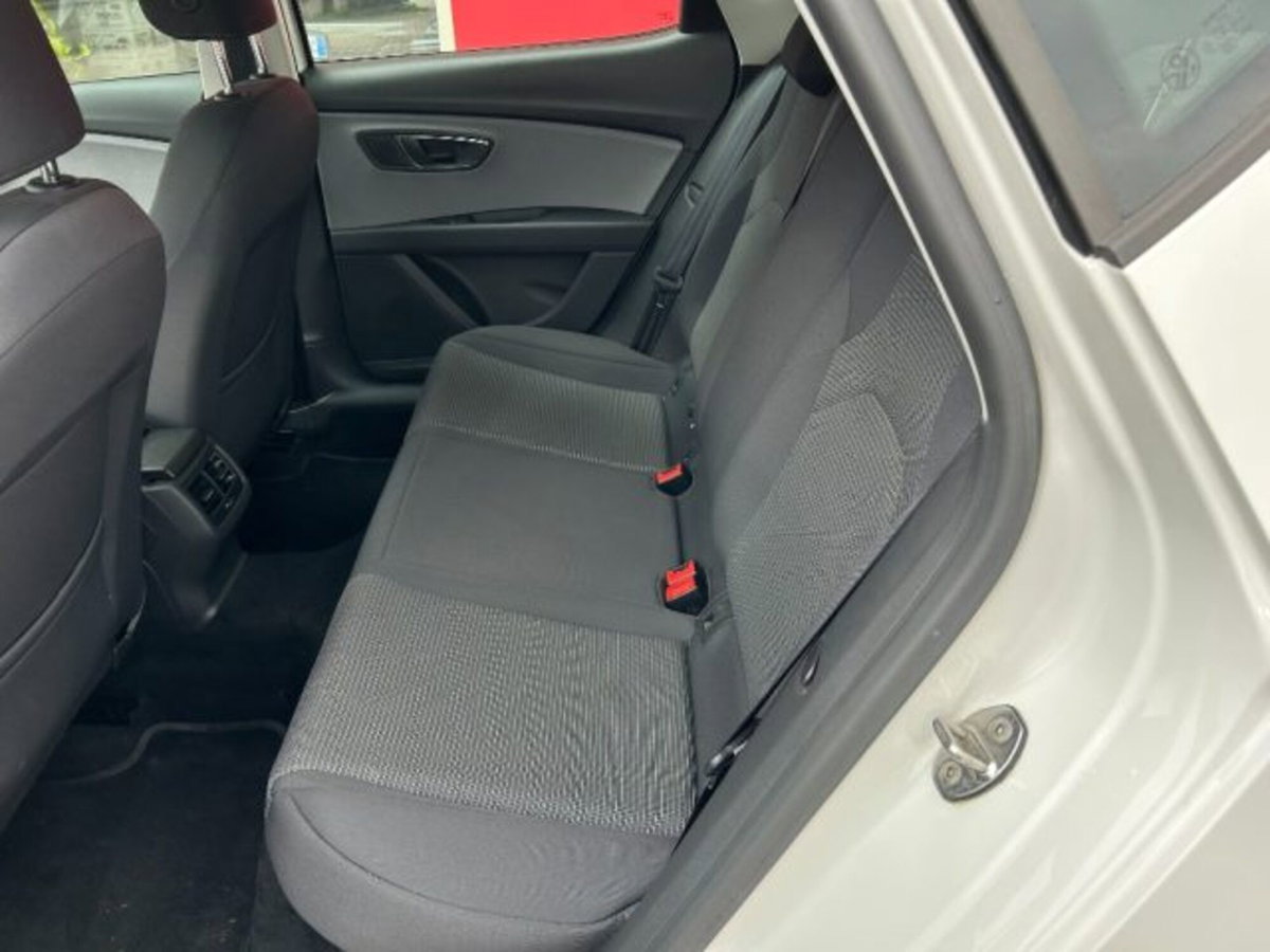 SEAT Leon 1.5 TGI DSG 5p. Style (6)