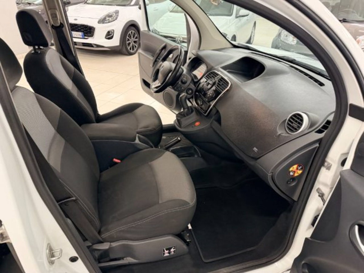 Renault Kangoo 1.5 dCi 90CV 5 porte Stop & Start Life (13)