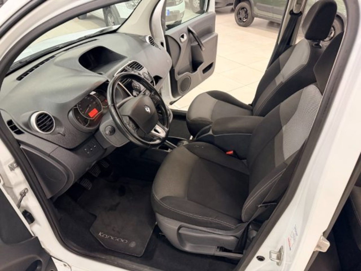 Renault Kangoo 1.5 dCi 90CV 5 porte Stop & Start Life (9)