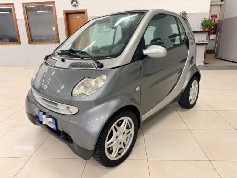 smart Fortwo 700 coupé passion (45 kW)