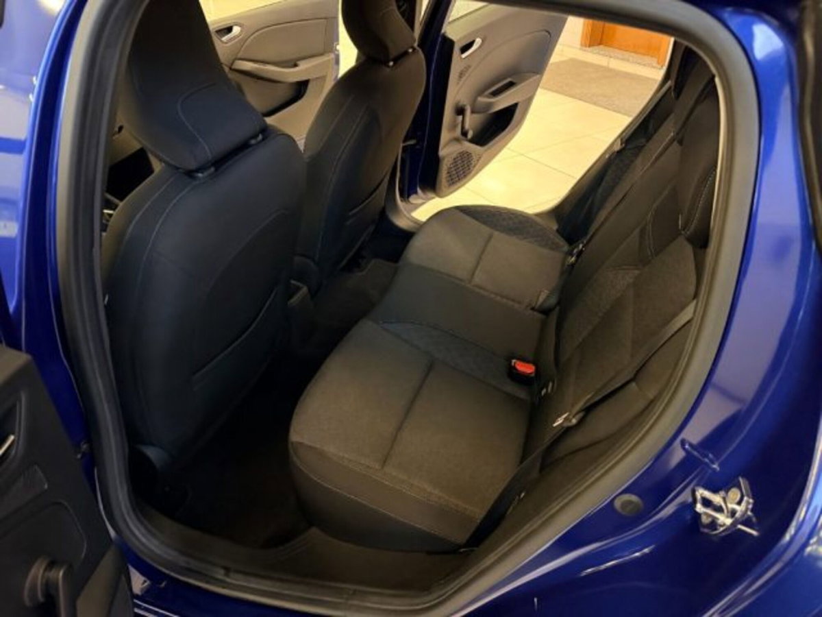Renault Clio TCe 100 CV 5 porte Zen (10)