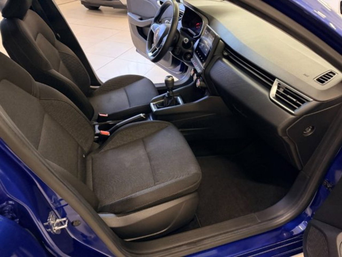 Renault Clio TCe 100 CV 5 porte Zen (13)