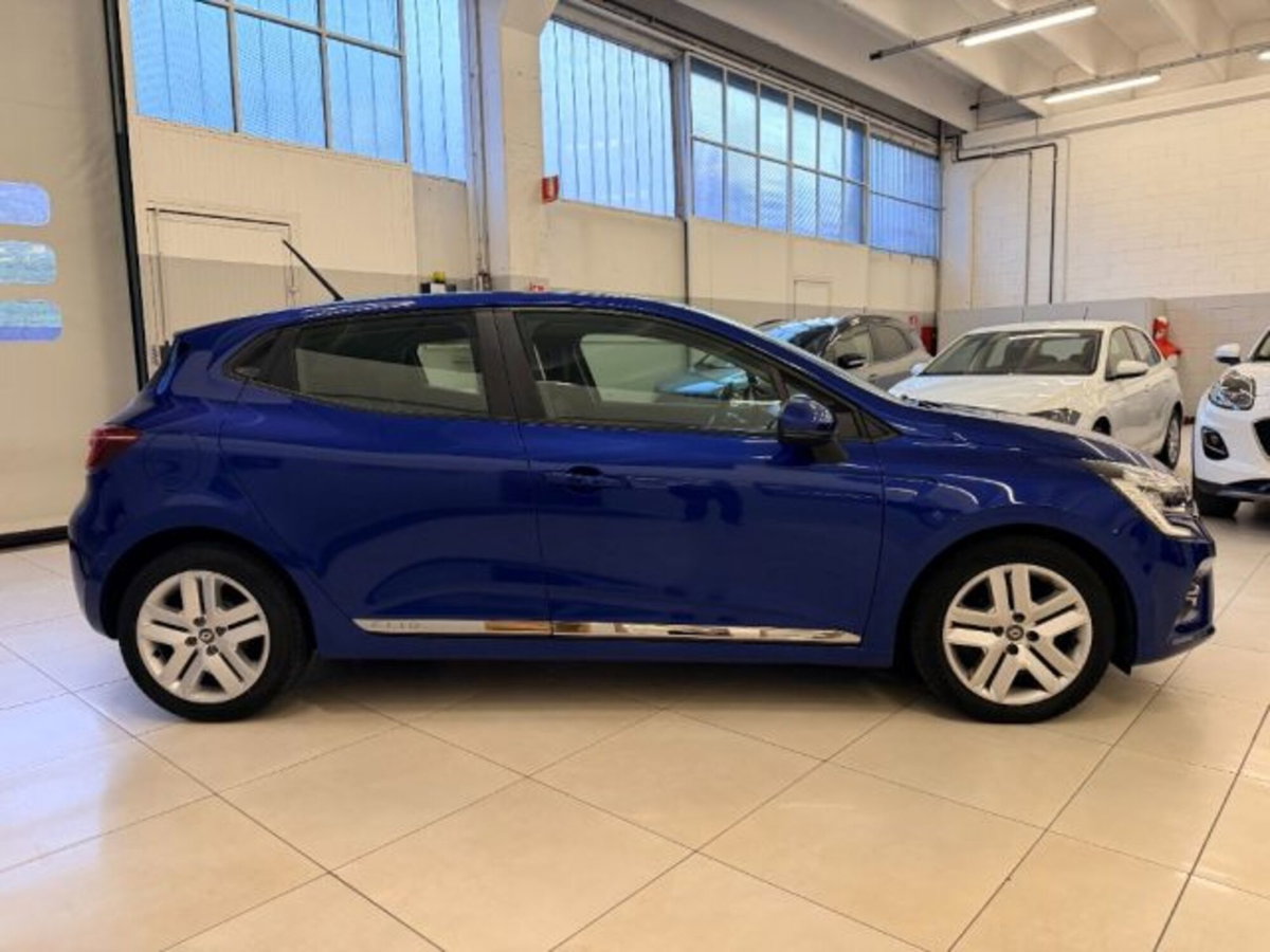 Renault Clio TCe 100 CV 5 porte Zen (4)