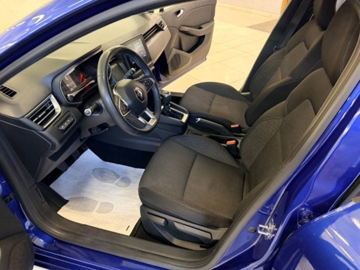 Renault Clio TCe 100 CV 5 porte Zen (9)