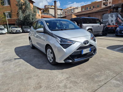 Toyota Aygo 1.0 VVT-i 72 CV 5 porte x-play usata