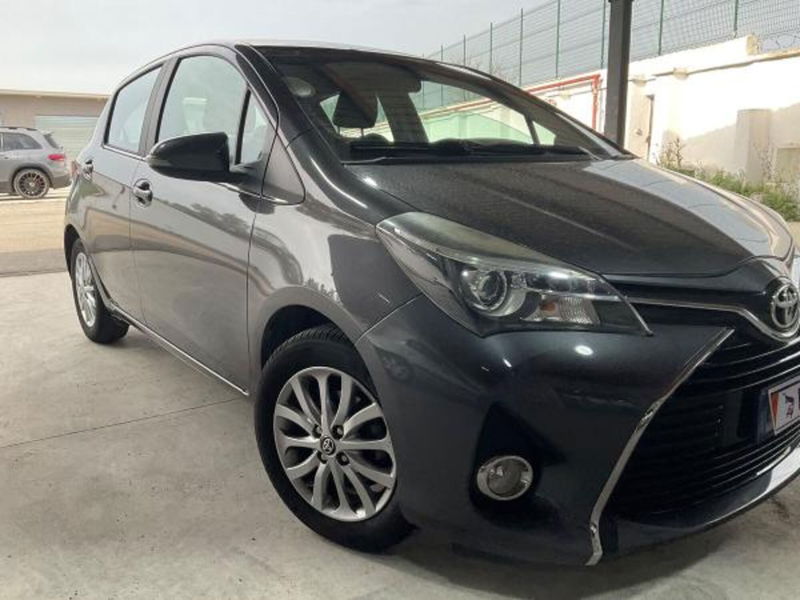 Toyota Yaris 1.0 5 porte Lounge