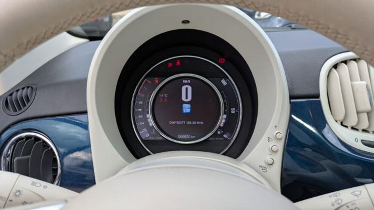 Fiat 500 1.0 Hybrid Dolcevita (10)
