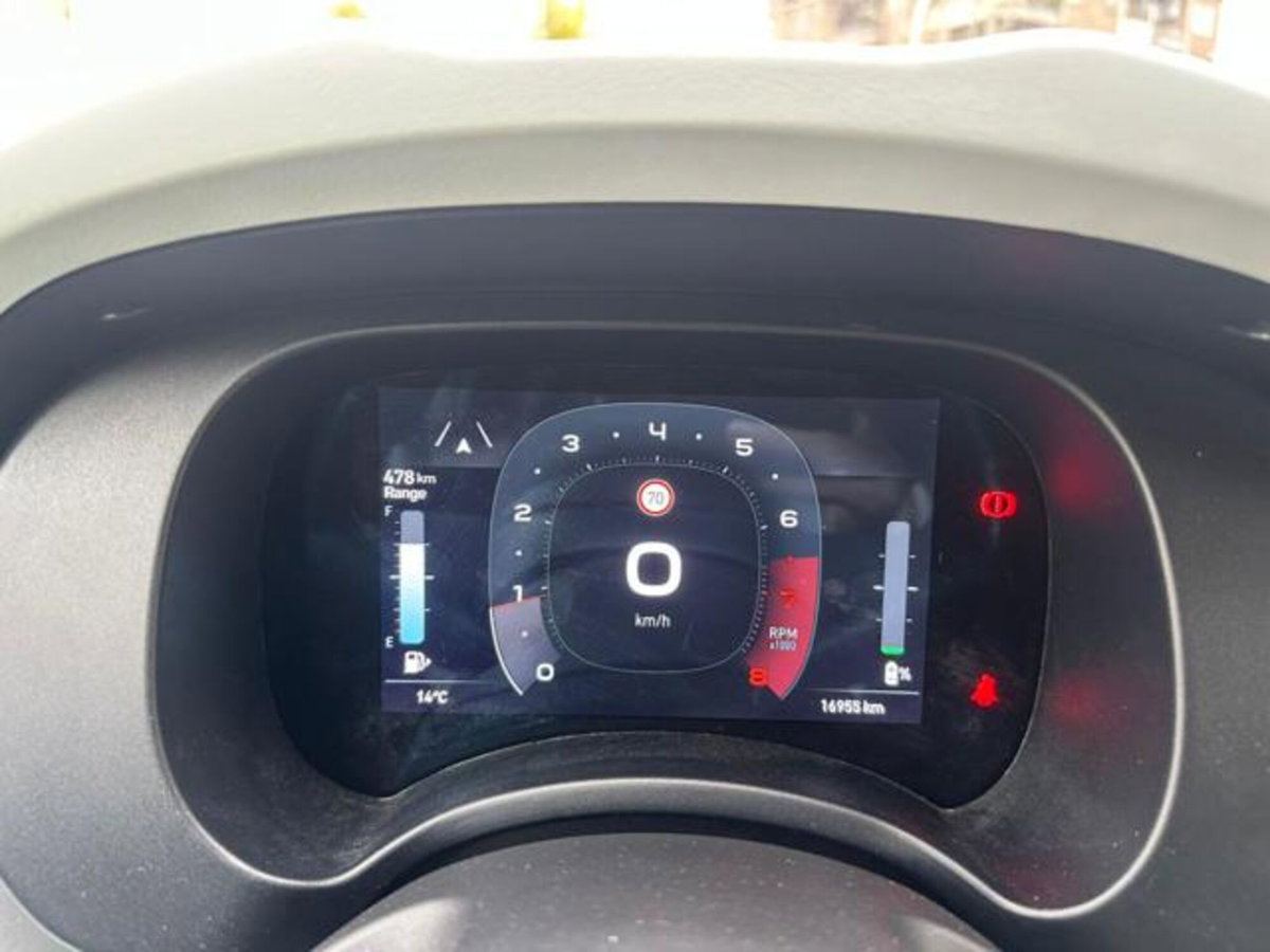 Fiat Pandina 1.0 firefly hybrid s&s 70cv (10)