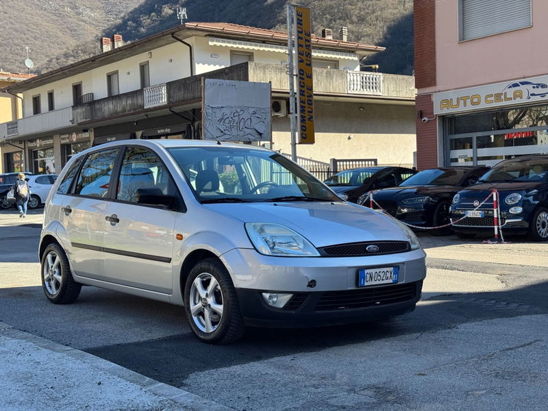 Ford Fiesta 1.2 16V 5p. Ghia