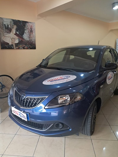 Lancia Ypsilon 1.0 FireFly 5 porte S&S Hybrid Ecochic Gold (14)