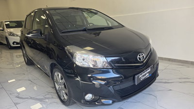 Toyota Yaris 1.D-4D 5 porte Lounge usata