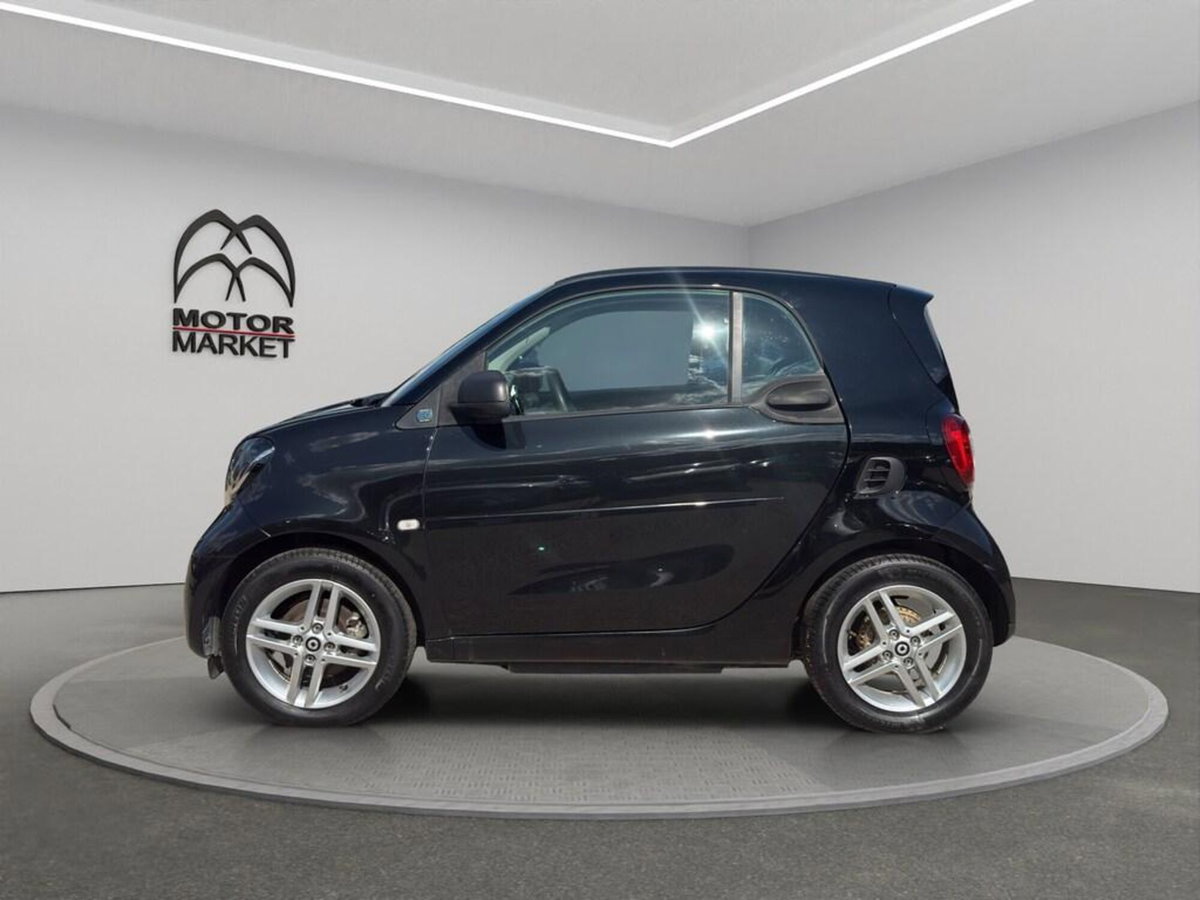 smart Fortwo eq Pure 22kW (5)