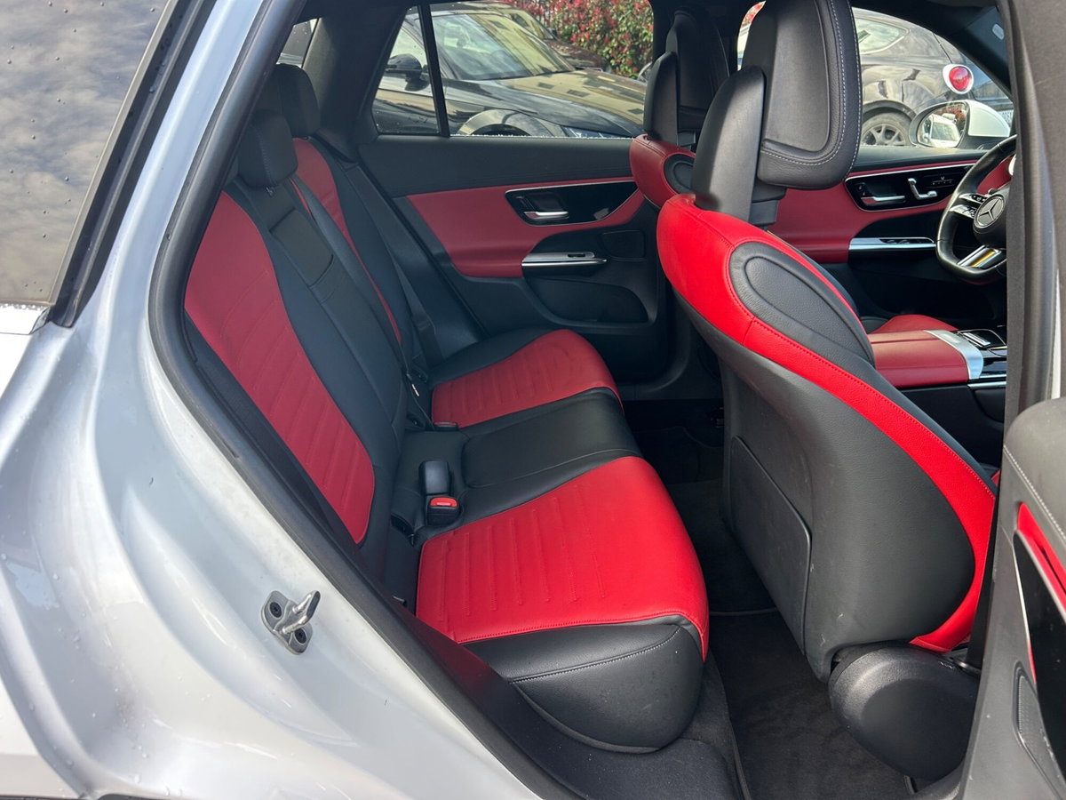 Mercedes-Benz GLC 220 d 4Matic Mild Hybrid AMG Premium Plus (6)