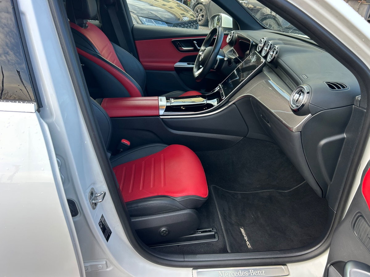 Mercedes-Benz GLC 220 d 4Matic Mild Hybrid AMG Premium Plus (9)